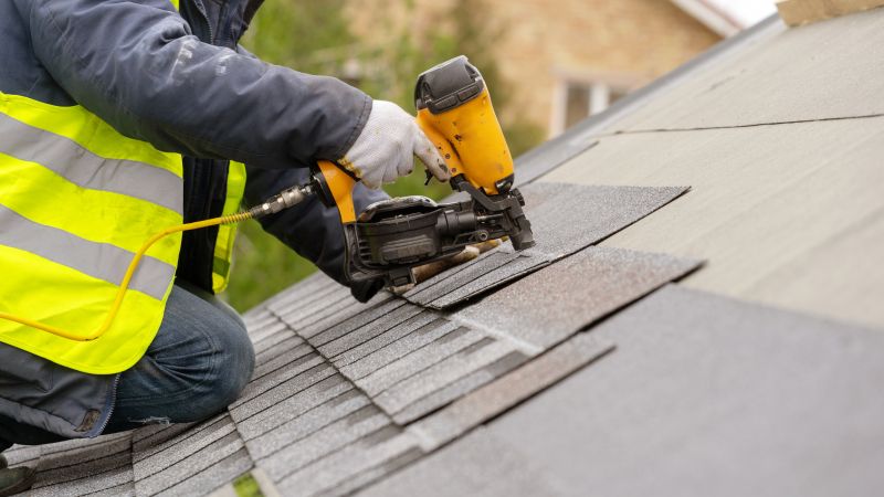 Shingles Installation in Putnam County, FL